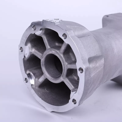 工業(yè)機(jī)器人鋁鑄件